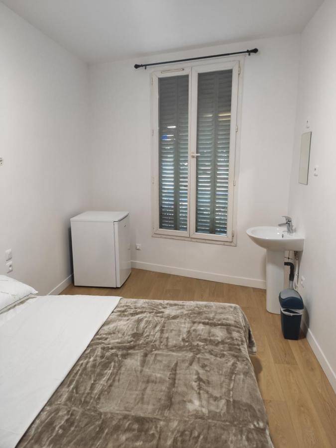 Le Palmier Hotell Saint-Denis  Exteriör bild