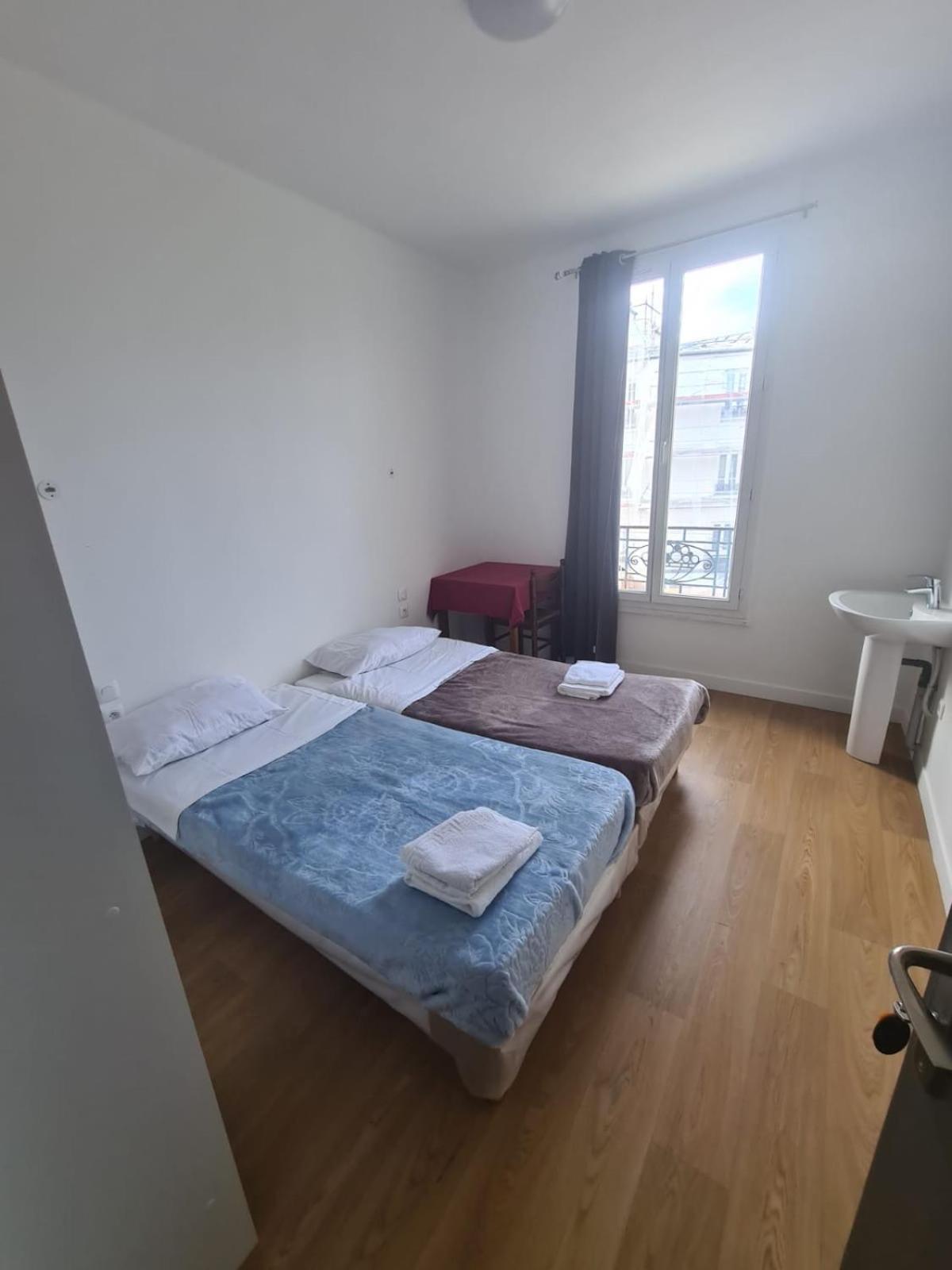 Le Palmier Hotell Saint-Denis  Exteriör bild